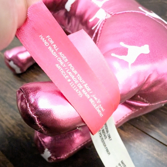 Victoria secret Pink Dog mini plush with White Accents 2018 - Picture 8 of 11